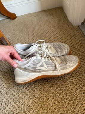 Reebok Women’s Athletic Shoes in Light Gray with Gum Outsole